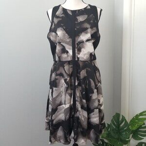 Mossimo fit and flare mini dress with pockets M